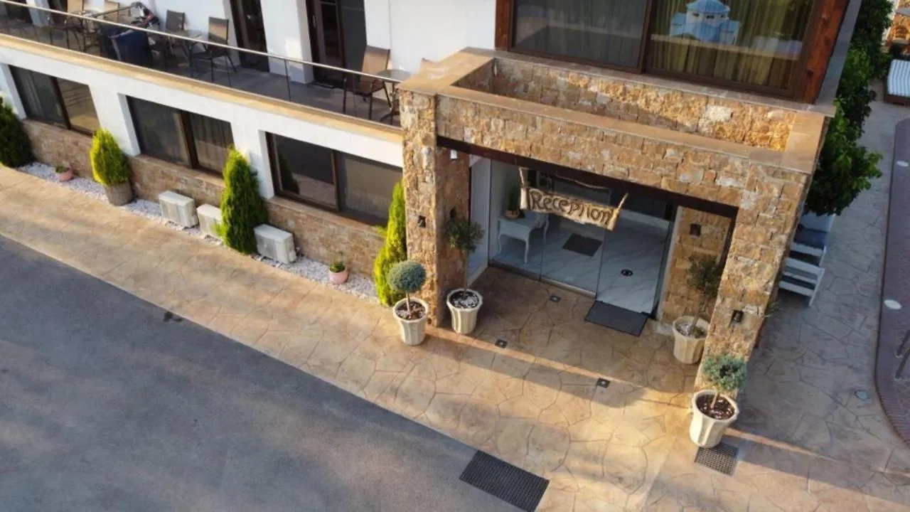Greek Pride Seafront Hotel Skála Foúrkas